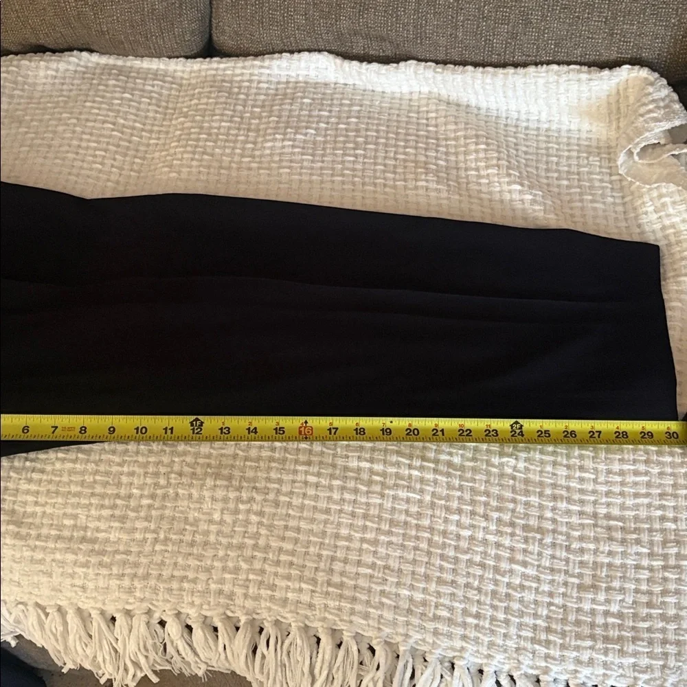 Gently Loved Classic Black Men's Pants by Donna Karan